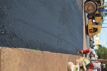 Foto - Asfalto - Ruas Guarita e Jacob Gheller