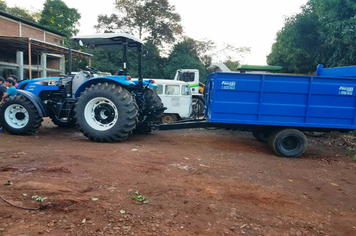 Foto - Associações de Produtores recebem equipamentos agrícolas