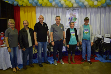 Foto - Baile Comemorativo ao Dia Do Idoso