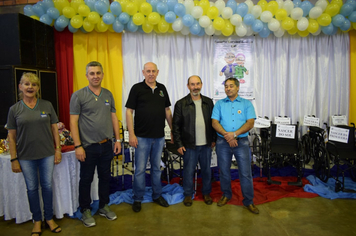 Foto - Baile Comemorativo ao Dia Do Idoso