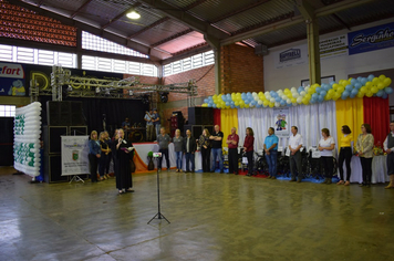 Foto - Baile Comemorativo ao Dia Do Idoso