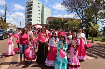 Foto - DESFILE DAS PODEROSAS