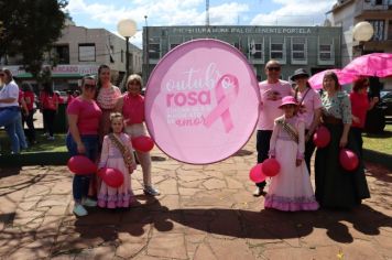 Foto - DESFILE DAS PODEROSAS