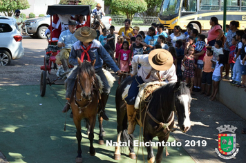 Foto - Chegada do Papai Noel - Natal Encantado 2019