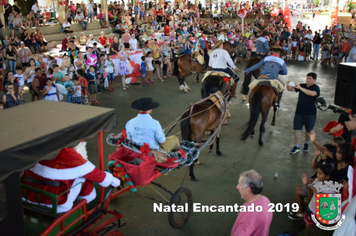 Foto - Chegada do Papai Noel - Natal Encantado 2019