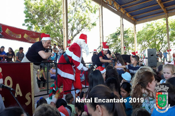 Foto - Chegada do Papai Noel - Natal Encantado 2019