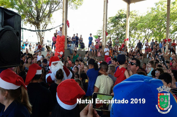 Foto - Chegada do Papai Noel - Natal Encantado 2019