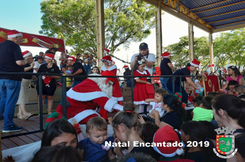 Foto - Chegada do Papai Noel - Natal Encantado 2019