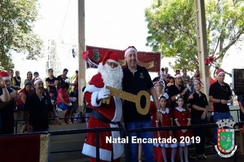 Foto - Chegada do Papai Noel - Natal Encantado 2019