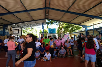 Foto - Coelhinhos visitam educandários (2019)