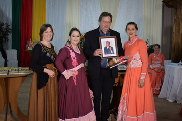 Foto - Comenda CTG Sentinela da Fronteira - Homenagem aos ex- Patrões