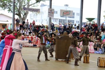 Foto - ACAMPAMENTO FARROUPILHA - APRESENTAÇÃO DE INVERNADAS