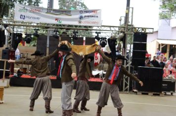 Foto - ACAMPAMENTO FARROUPILHA - APRESENTAÇÃO DE INVERNADAS