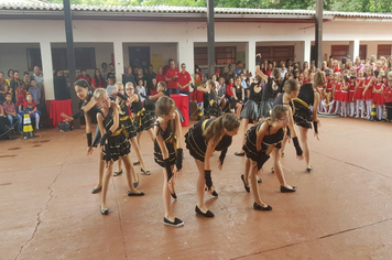 Foto - Escola Ayrton Senna  3ª edição “ Dia da Família na Escola”