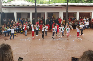 Foto - Escola Ayrton Senna  3ª edição “ Dia da Família na Escola”