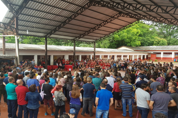 Foto - Escola Ayrton Senna  3ª edição “ Dia da Família na Escola”