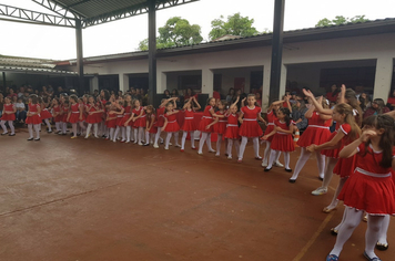 Foto - Escola Ayrton Senna  3ª edição “ Dia da Família na Escola”