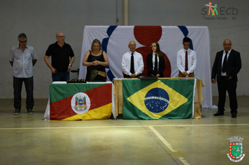 Foto - Escola Educar de Artes Marciais realiza exame de faixa preta de Taekwondo em Tenente Portela