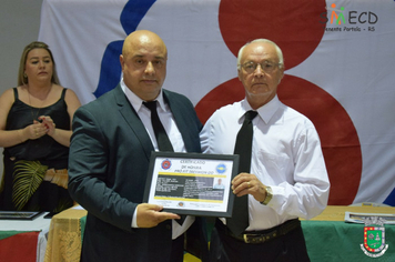 Foto - Escola Educar de Artes Marciais realiza exame de faixa preta de Taekwondo em Tenente Portela