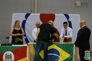 Foto - Escola Educar de Artes Marciais realiza exame de faixa preta de Taekwondo em Tenente Portela