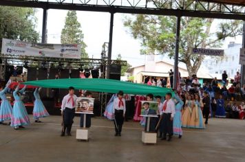 Foto - ACAMPAMENTO FARROUPILHA - APRESENTAÇÃO DE INVERNADAS