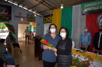 Foto - ENTREGA  DAS ESCRITURAS DOS IMÓVEIS PARA OS MORADORES DO BAIRRO MODELO