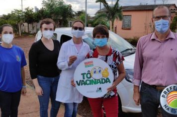 Foto - Prefeito na Estrada: Sala acompanha vacinações covid-19