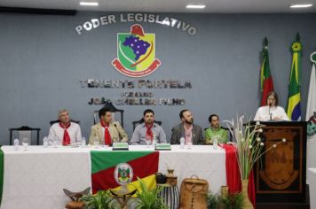 Foto - Semana Farroupilha: Sessão Solene e escolha das Prendas e Peões do 11º Acampamento Farroupilha