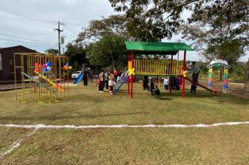 Foto - INAUGURAÇÃO PRACINHA INFANTIL - BAIRRO RUBINO MARRONI