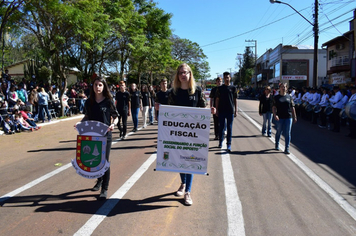 Foto - Fotos : Desfile Cívico 7 de Setembro 2018