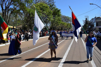 Foto - Fotos : Desfile Cívico 7 de Setembro 2018