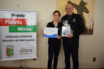 Foto - Fotos Projeto  Prefeito Mirim 2019  - Entrega dos Certificados