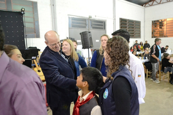 Foto - Jantar da Escola Marcilio Dias