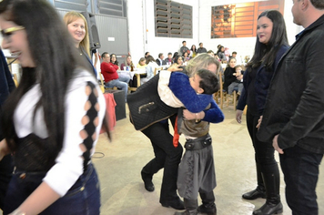 Foto - Jantar da Escola Marcilio Dias