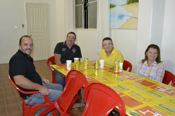 Foto - Jantar da Escola Municipal Ayrton Senna
