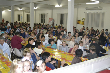 Foto - Jantar da Escola Municipal Ayrton Senna