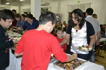 Foto - Jantar da Escola Municipal Ayrton Senna