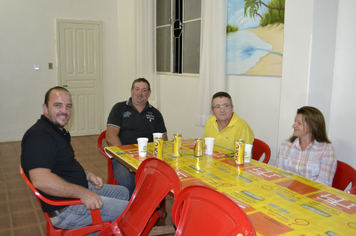 Foto - Jantar da Escola Municipal Ayrton Senna