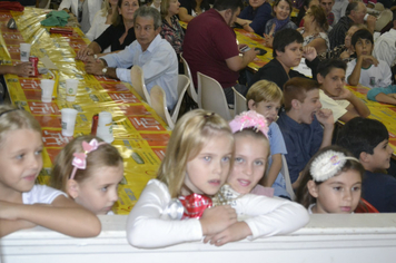 Foto - Jantar da Escola Municipal Ayrton Senna