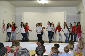 Foto - Jantar da Escola Municipal Ayrton Senna