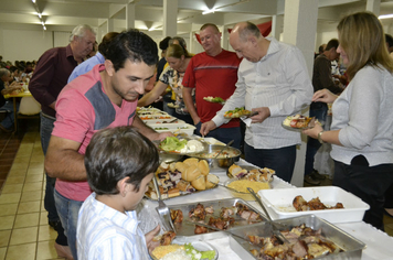 Foto - Jantar da Escola Municipal Ayrton Senna