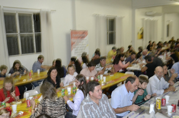 Foto - Jantar da Escola Municipal Ayrton Senna