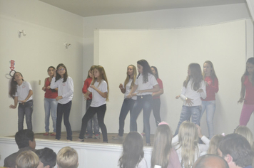 Foto - Jantar da Escola Municipal Ayrton Senna