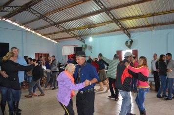 Foto - Missa e festa - Bairro Modelo