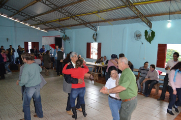 Foto - Missa e festa - Bairro Modelo