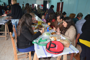 Foto - Missa e festa - Bairro Modelo