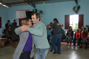 Foto - Missa e festa - Bairro Modelo