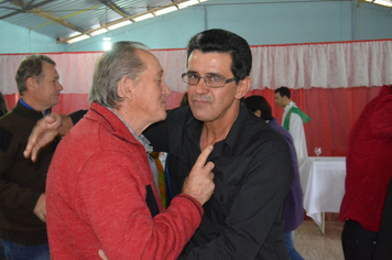 Foto - Missa e festa - Bairro Modelo