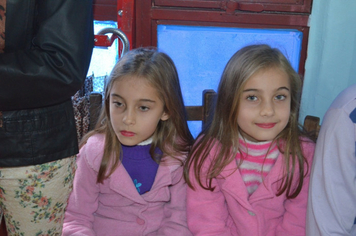 Foto - Missa e festa - Bairro Modelo