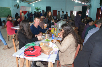 Foto - Missa e festa - Bairro Modelo